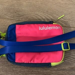 Lululemon Easy Access Crossbody in highlighter colours